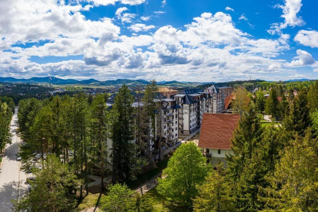 Apartament Lux 3 Titova Sony Ps Gratis *