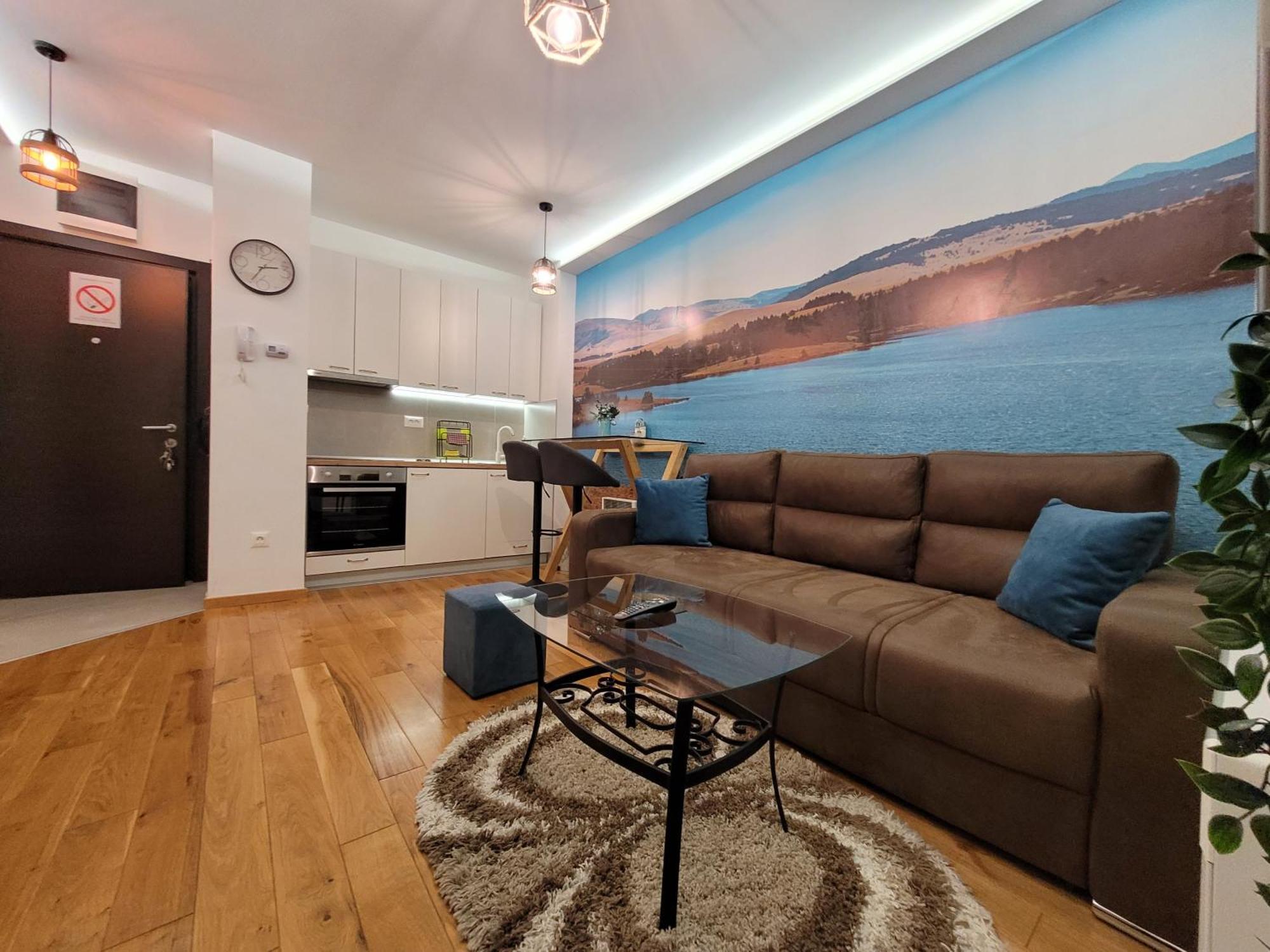 Apartament Lux 3 Titova Sony Ps Gratis